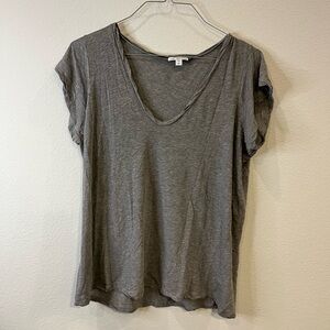 James Perse Scoop Neck Women’s Tshirt 4 21x26